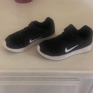 Boys running shoe